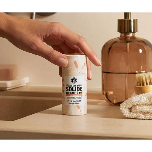 Szilárd dezodor-balzsam